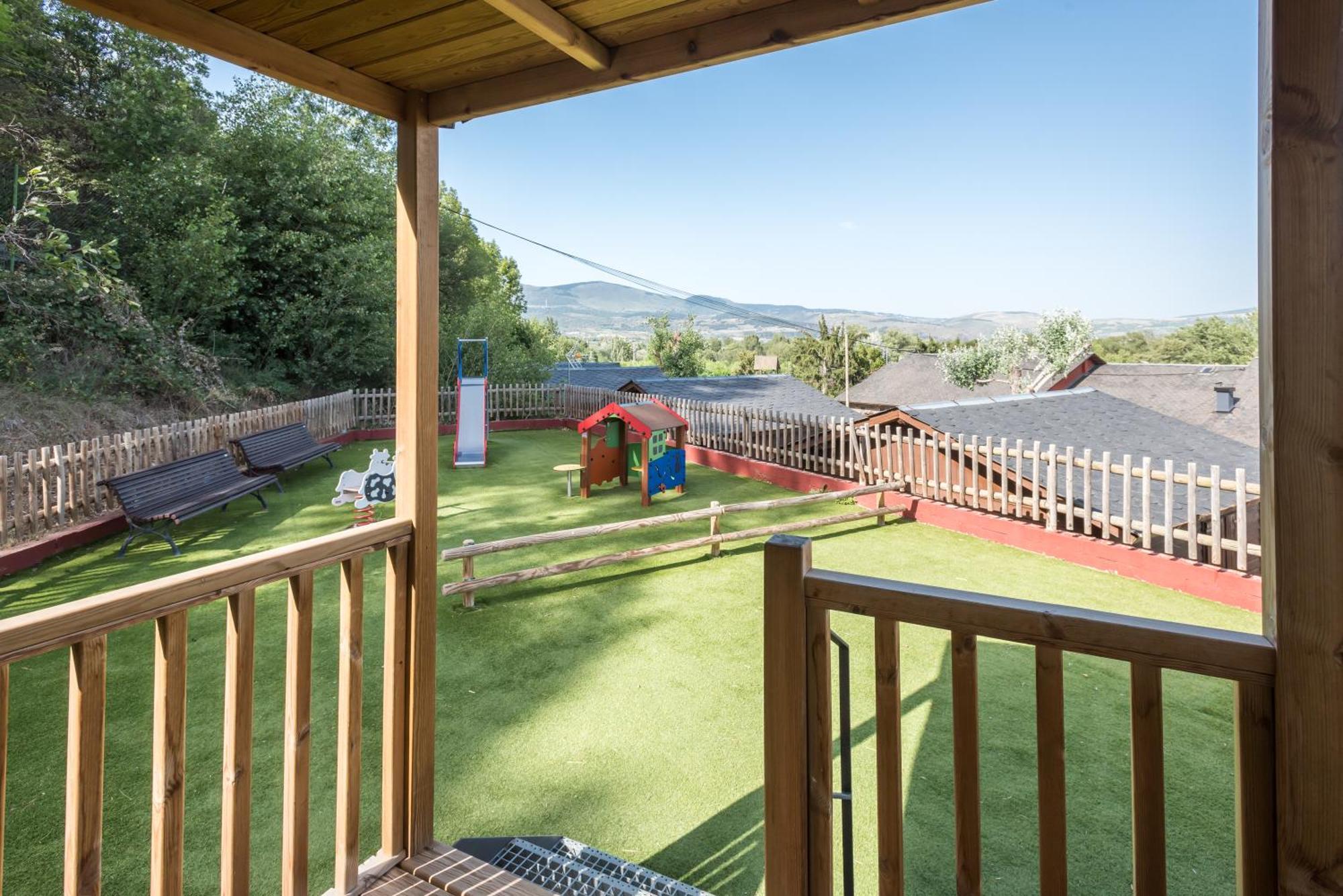 Stel-puigcerda Holiday park 4*