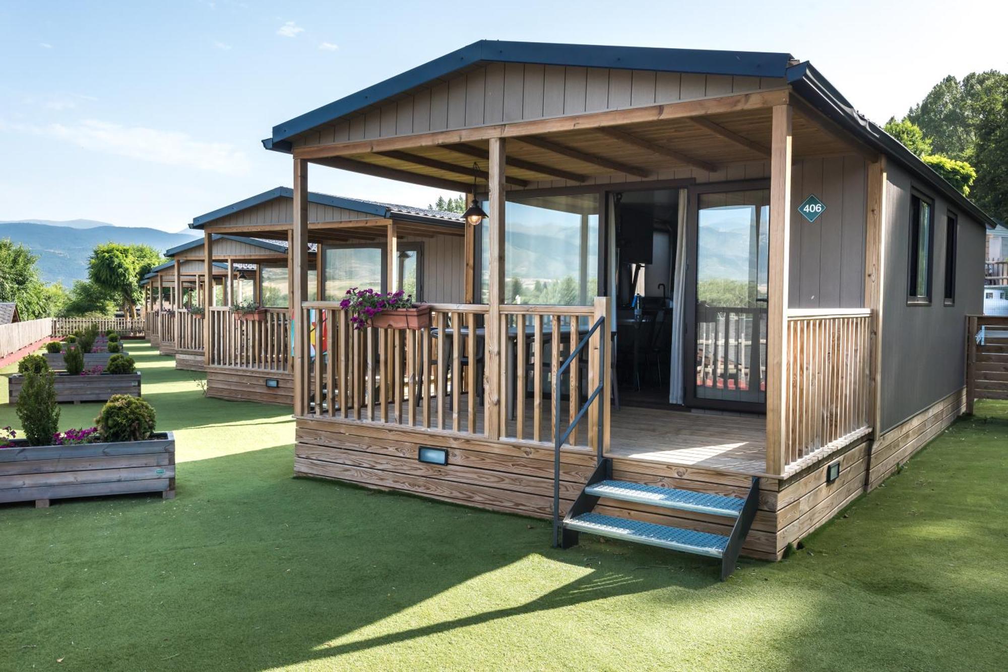 Holiday park Stel-puigcerda 4*
